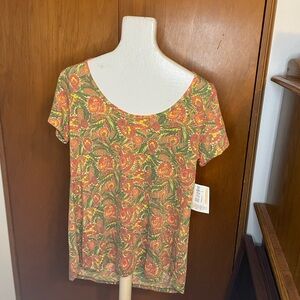 NWT LulaRoe Classic Tee